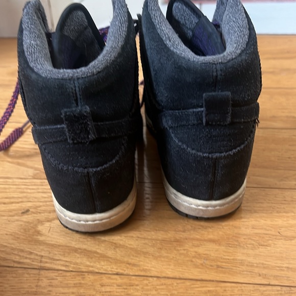 Nike high top black suede sneakers. Sold out everywhere - Picture 5 of 9